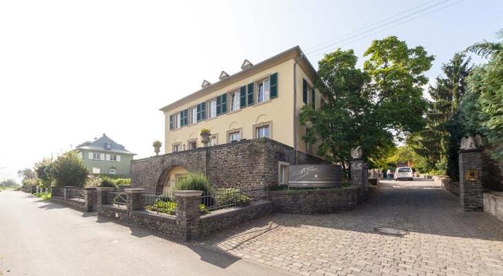 Wein- & Landhaus S.A. Pruem