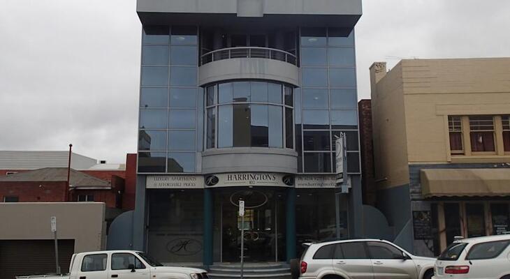 Harrington's 102