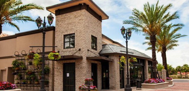 SLATE Restaurant