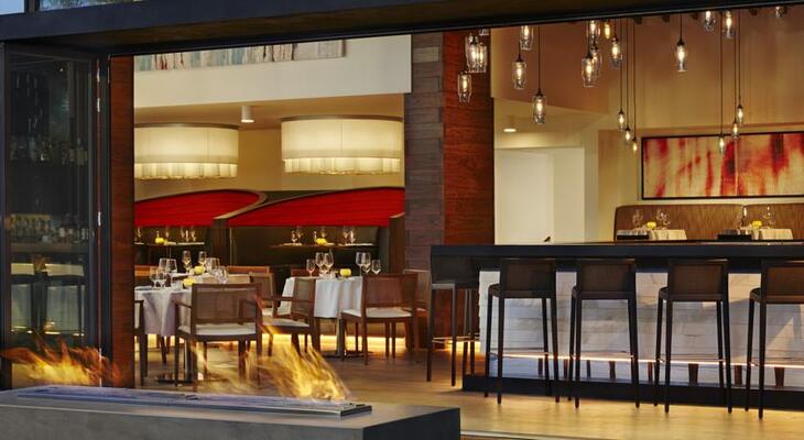 Waterstone Resort & Marina Boca Raton, Curio Collection by Hilton