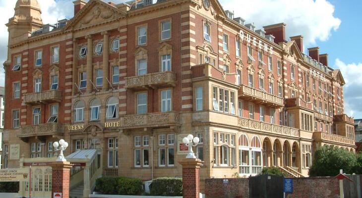 The Queens Hotel