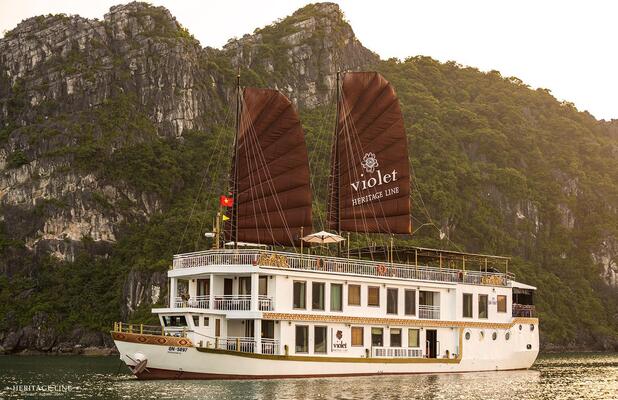 Heritage Halong Hotel