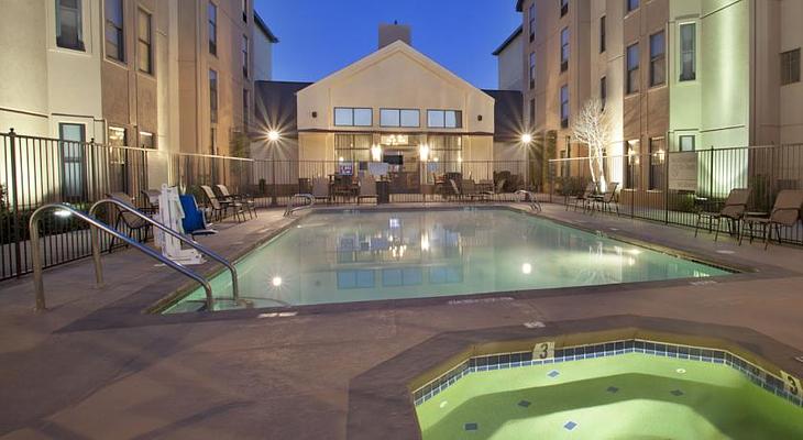 Hampton Inn & Suites El Paso-Airport