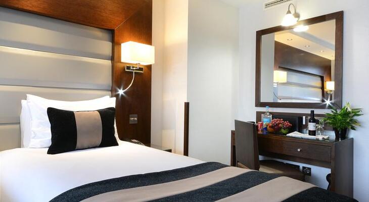 Park Grand London Kensington