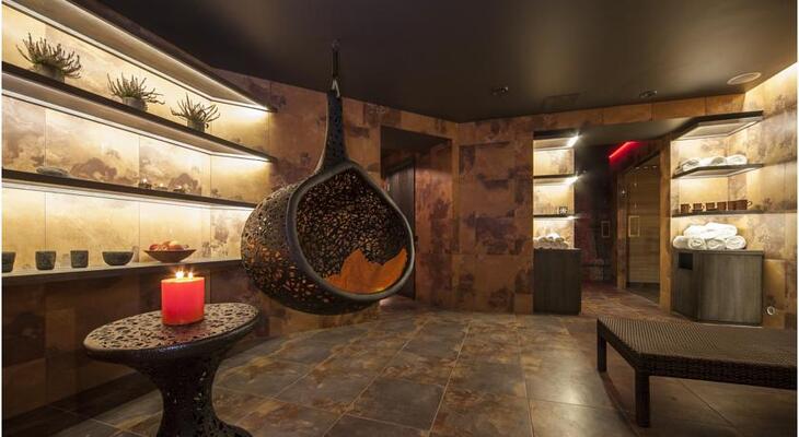 Hanza Hotel