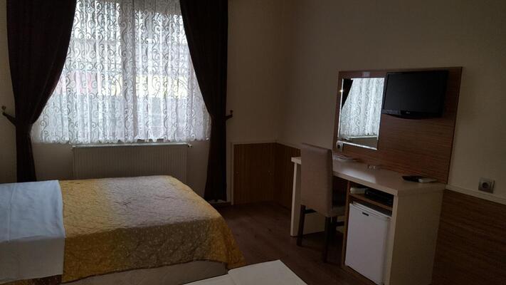 Ozgur Hotel