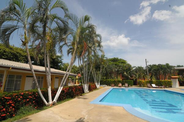 Hotel & Villas Huetares