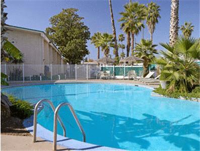 Clarion Pointe Fresno Near Yosemite