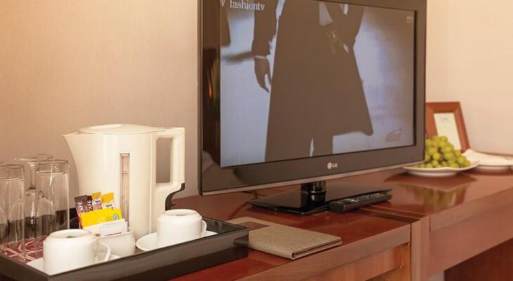 Catina Hotel