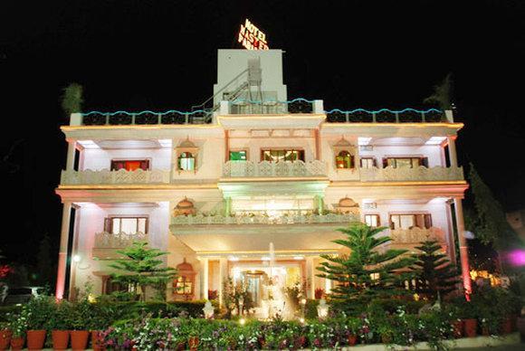 Hotel Master Paradise