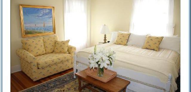 Cliff Lodge