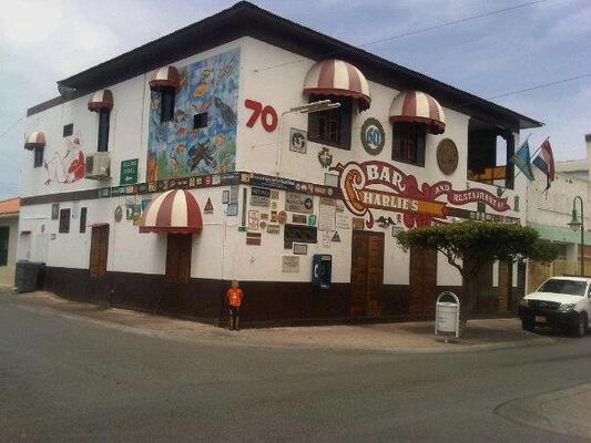 Charlie's Bar & Restaurant