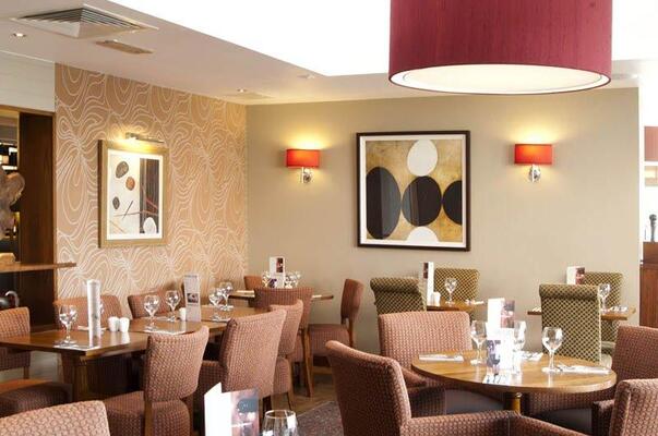 Premier Inn Edinburgh Airport (Newbridge) hotel