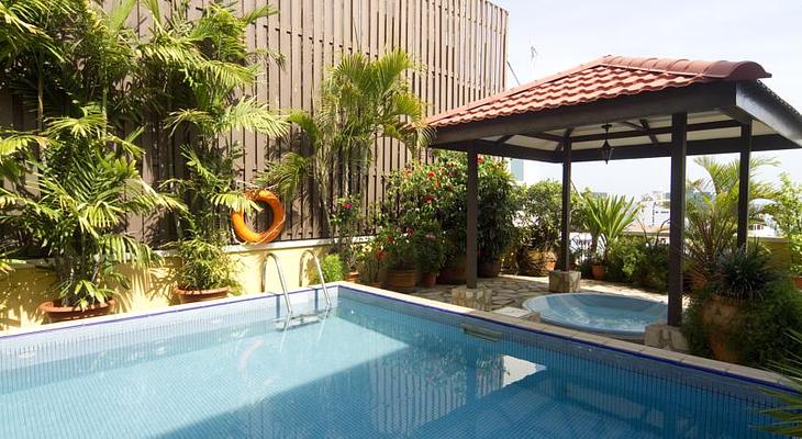 Mookai Hotel