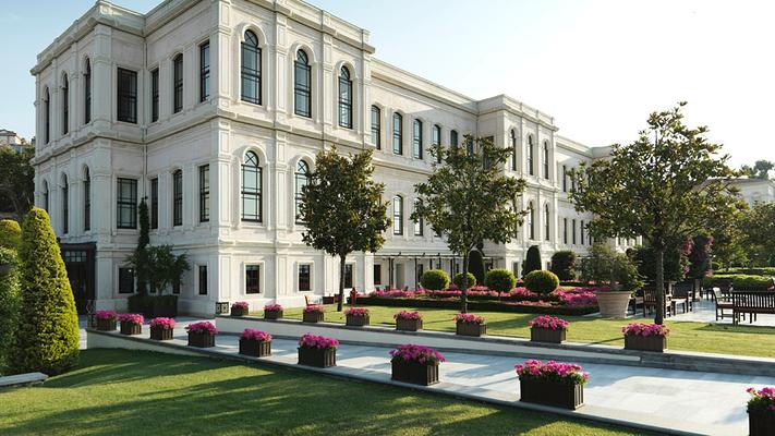 Four Seasons Istanbul at the Bosphorus