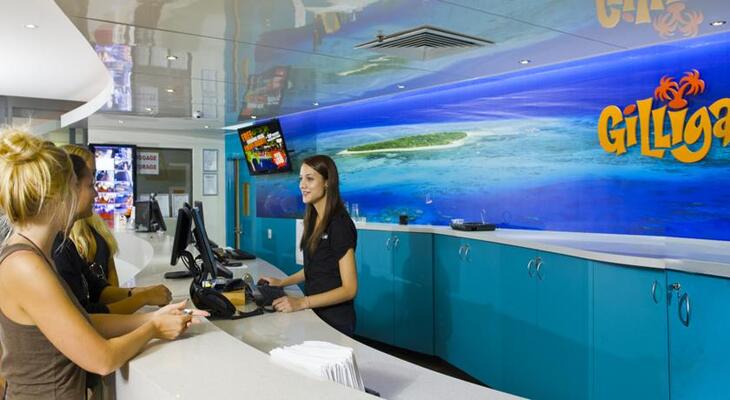 Gilligans Backpackers Hotel & Resort