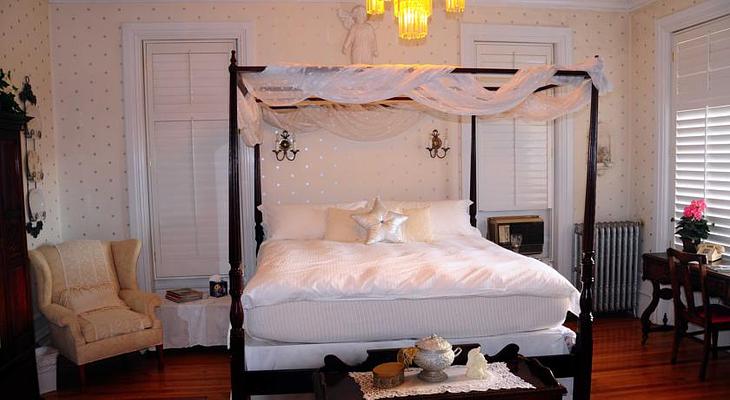 Ellerbeck Mansion Bed & Breakfast