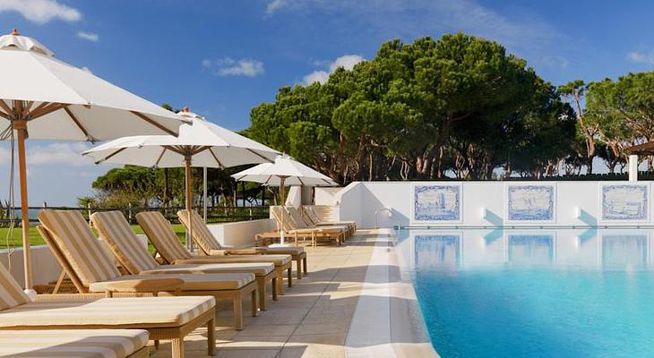 Pine Cliffs Resort
