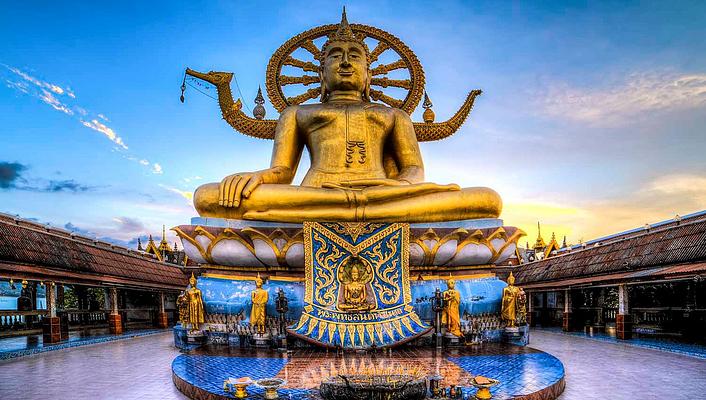 Big Buddha Temple (Wat Phra Yai)