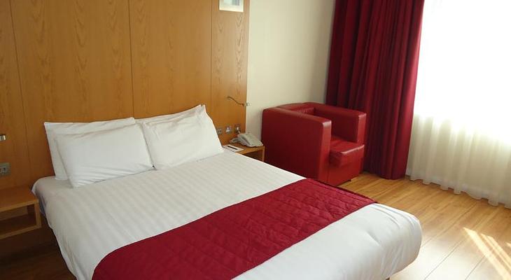 Holiday Inn Bournemouth, an IHG Hotel