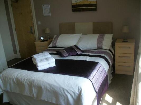 Hotel24seven Bristol