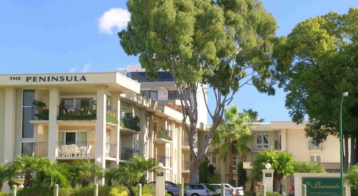 The Peninsula Riverside Apartments