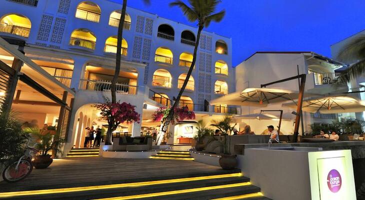 Holland House Beach Hotel