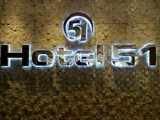 Hotel 51