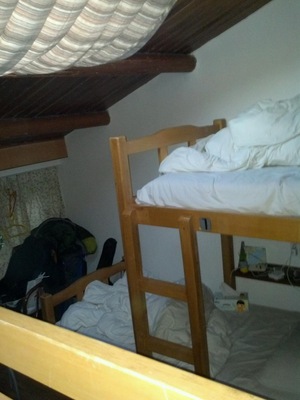 Inlake International Youth Hostel