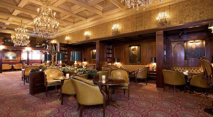 Hotel Bristol