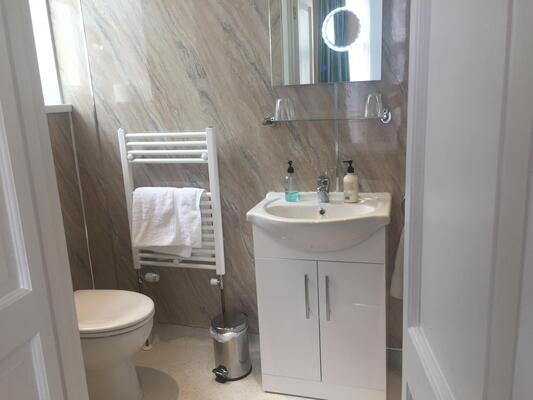 Edgcumbe Guest House
