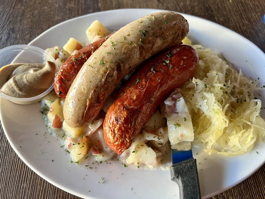 Silver Creek Beer Garden & Grille
