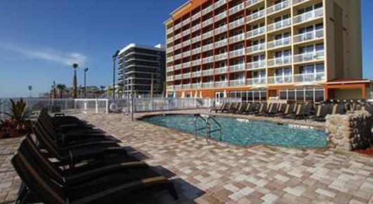 Hampton Inn Daytona Beach / Beachfront