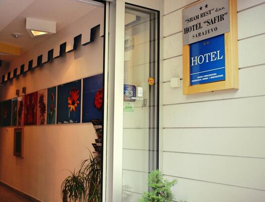 Hotel Roudaki