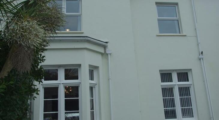 The Hillcroft - Boutique Unique!