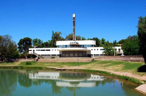 Museo de Ciencias Naturales y Antropologicas Juan Cornelio Moyano