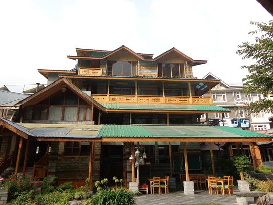 Johnsons Hotel