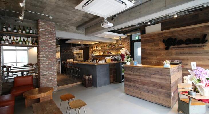 Glocal Nagoya Hostel, Cafe and Bar