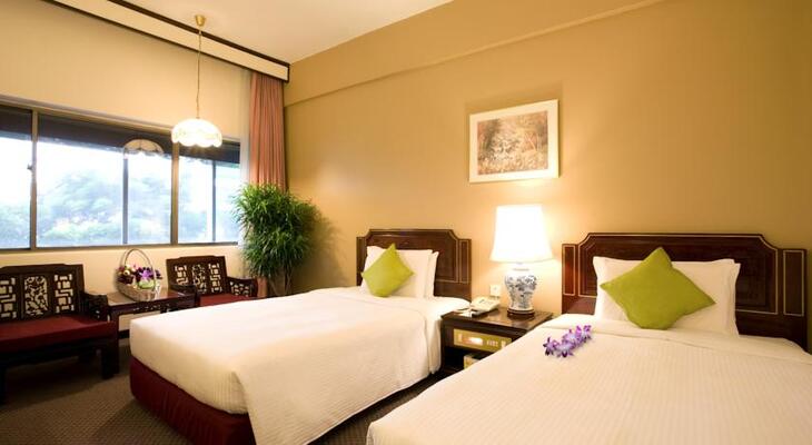 Grand Pacific Hotel