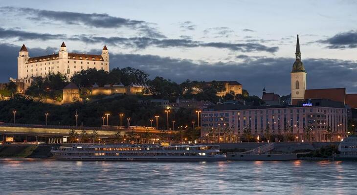 Park Inn by Radisson Danube Bratislava