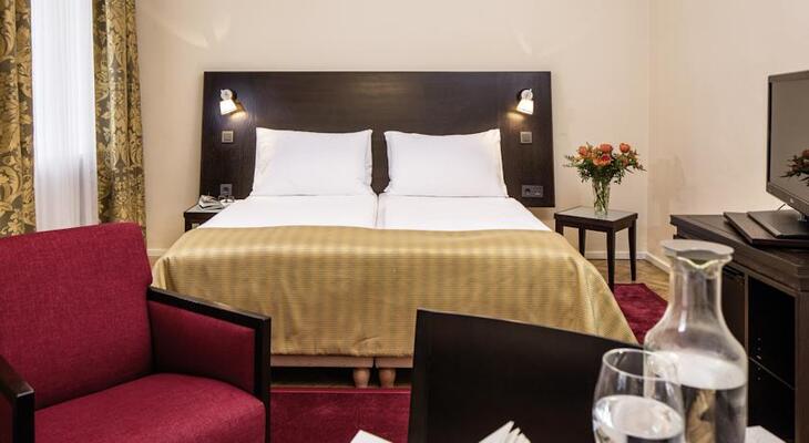 Austria Trend Hotel Astoria
