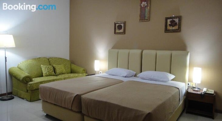 Gondia International Guesthouse