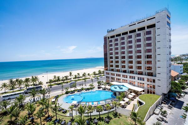 Holiday Beach Danang Hotel & Resort