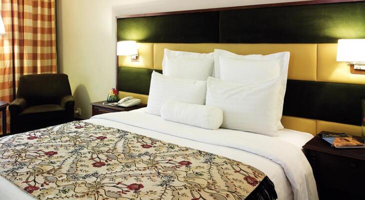Peshawar serena hotel