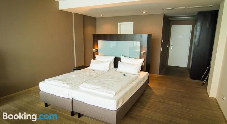 Aika Seaside Living Hotel
