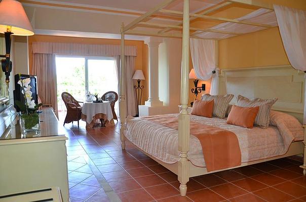 Bahia Principe Luxury Runaway Bay