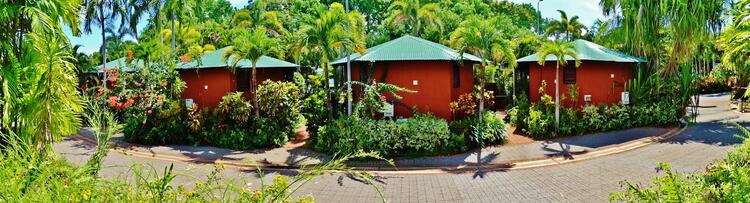 Palms City Resort