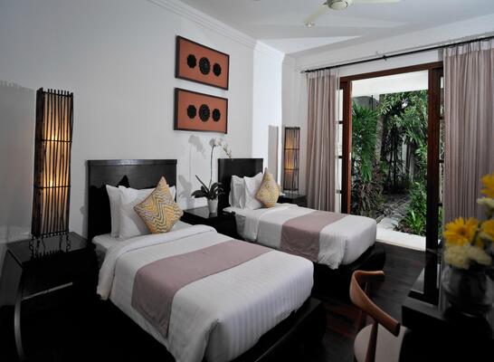 Kanda Residences Pool Villas