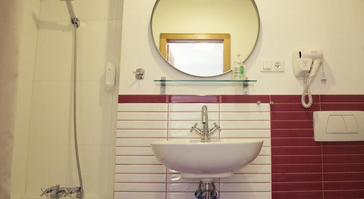 Hostel Smolna