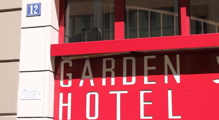 Garden Hotel